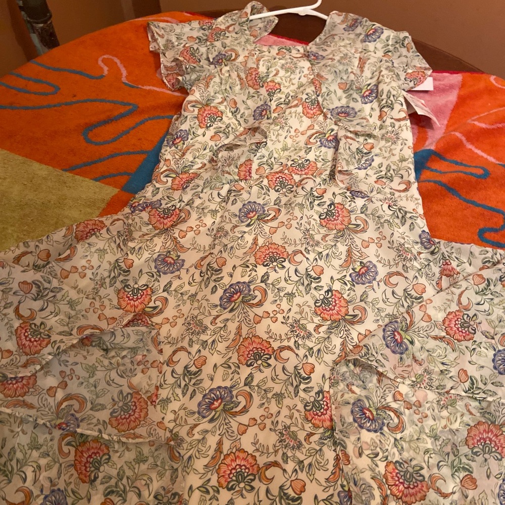 Girls dress